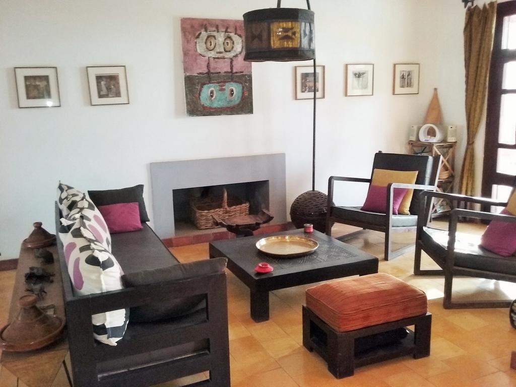 Maison D'Hotes Niokobokk Ndiebene Buitenkant foto