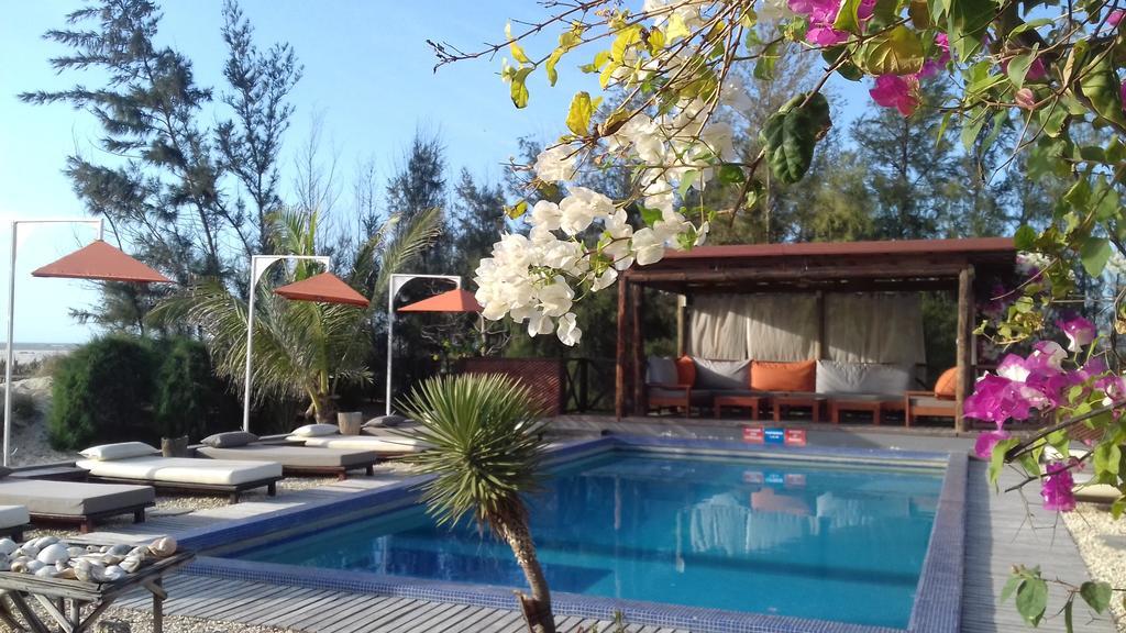 Maison D'Hotes Niokobokk Ndiebene Buitenkant foto