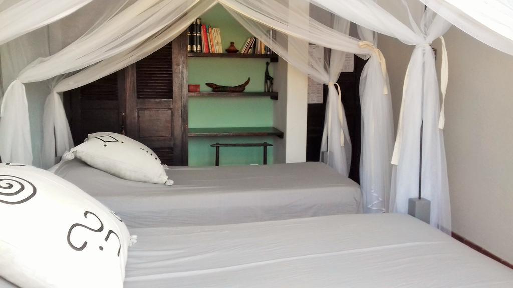 Maison D'Hotes Niokobokk Ndiebene Buitenkant foto