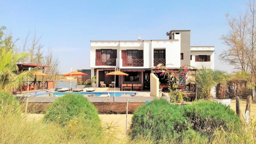 Maison D'Hotes Niokobokk Ndiebene Buitenkant foto